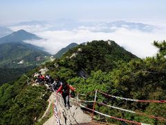 -罗田薄刀峰风景区