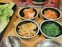 -青瓦炭韩潮烤肉(花园道店)