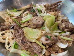 主打的干锅鸭头-安诚居干锅鸭头(八角店)