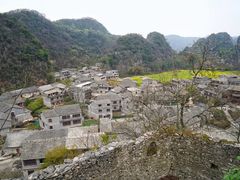-高荡千年布依古寨旅游景区