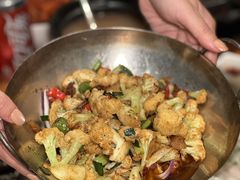 -莲餐厅·湖北菜·潜江小龙虾店(愚园路店)