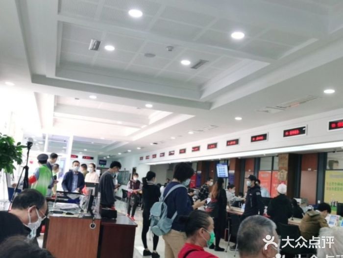 莘庄镇社区事务受理服务中心图片