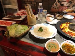 -九宫格重庆火锅(北国商城店)