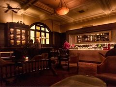 -LONG BAR 廊吧(外滩华尔道夫酒店)