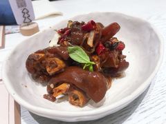 娜娜家秘制香辣猪脚-娜娜家·Nana's restaurant(国金汇店)