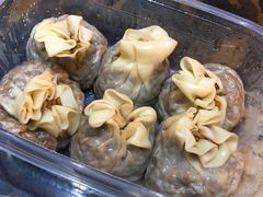 咸蛋黄香肠烧麦-潮妈小食