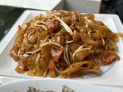 干炒牛河-玉兰苑一等茶餐厅