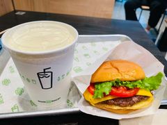 招牌牛肉堡双层-Shake Shack(西单大悦城店)