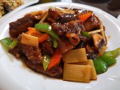 红烧松肉-迎宾楼饭庄(窦店)