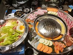 -哈哈碳都·牛肋条无限自助烤肉(台江万达店)