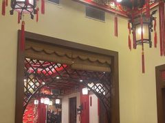 -梅龙镇酒家(南京西路总店)
