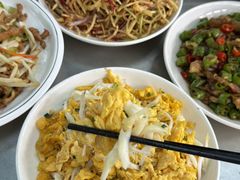 -丹水桥地锅鱼·翘嘴鲌·地方特色全鱼宴(丹江口大坝店)