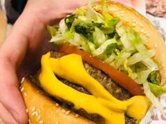 -The Habit Burger Grill 哈比特汉堡(复兴soho店)