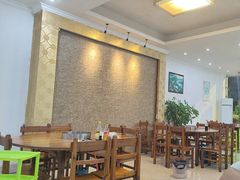 -15年老字号鑫鑫猪肚鸡·椰子鸡海南火锅(兴隆华侨农场店)