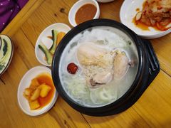 -长寿参鸡汤(朝韩风情街店)