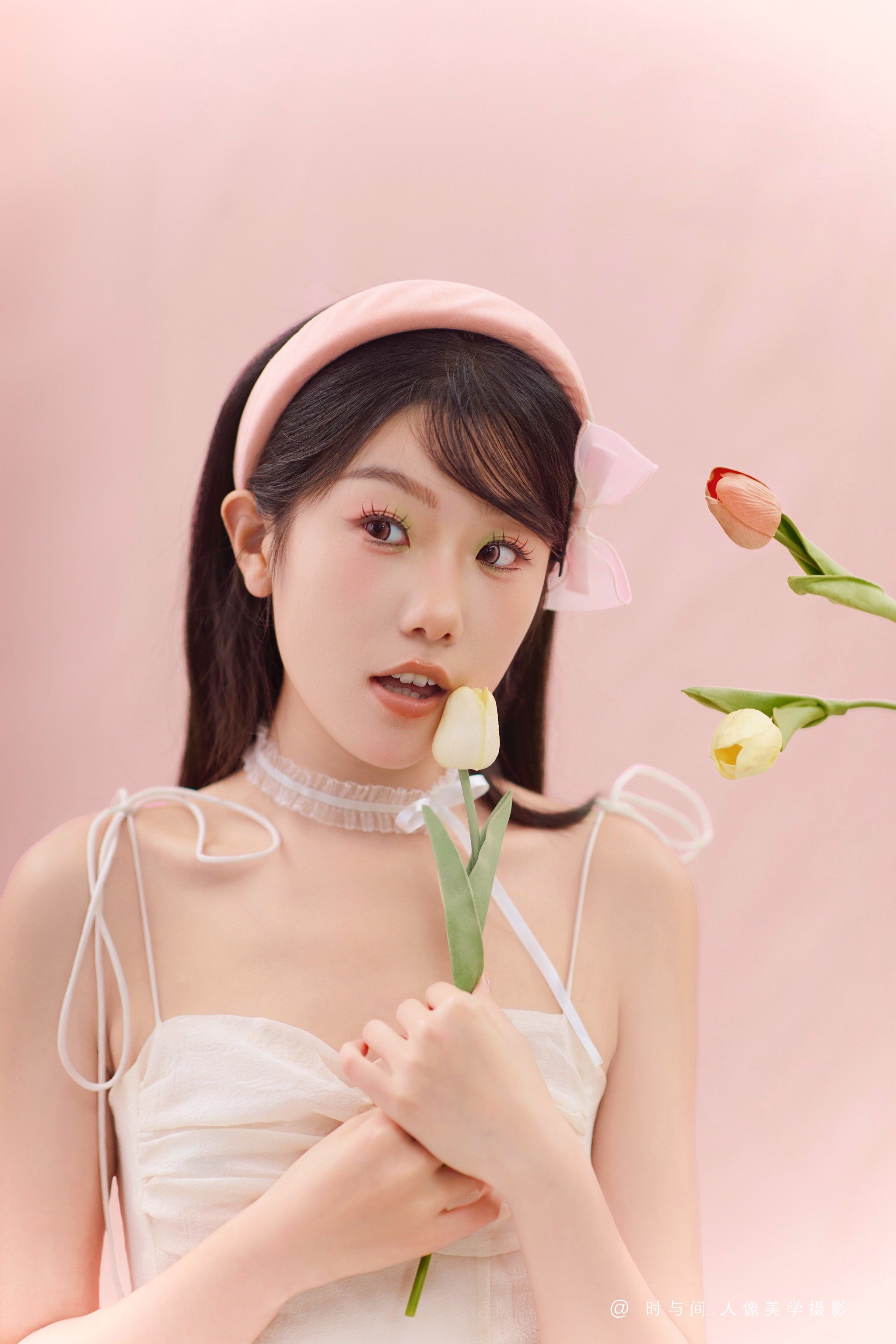 风格 : 少女,唯美,鲜花,韩杂
-
感受少女限定的浪漫与甜美🌸
