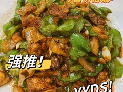 -阿瓦山寨·湘菜现炒·剁椒鱼头王(咸阳总店)