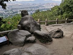 -灵岩山风景区