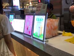 -CoCo都可(虹口龙之梦店)