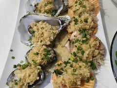 -四川小胡子海鲜(丁村万人海鲜广场店)