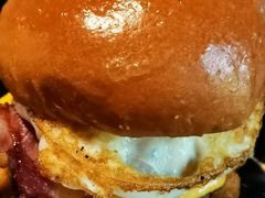 鸡蛋-The Habit Burger Grill 哈比特汉堡(复兴soho店)