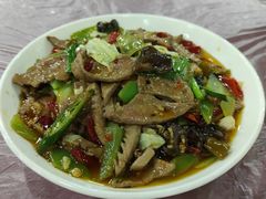 -卢六川汤肉(南方花园店)