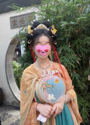 -梦回汉唐汉服旗袍体验馆(拙政园店)