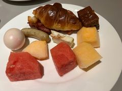 -海口绿发希尔顿酒店-田园汇自助餐·三文鱼·海鲜