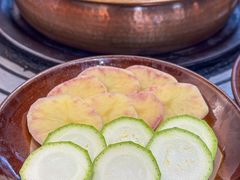 -阿山卓·野生菌火锅·纳西火塘烤肉