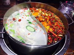 -乐山串串香老火锅(鼓楼店)