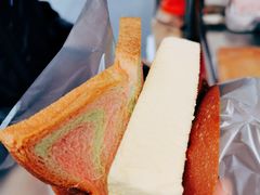 -詹爷爷乌节路街头冰淇淋