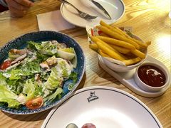 -Famous肥猫墨西哥音乐餐吧(五棵松华熙LIVE店)