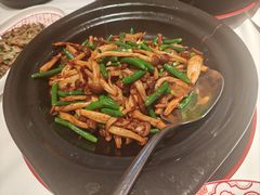 -谭厨中山传家菜.乳鸽.脆鲩鱼(华强北中航城店)