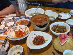 -吃香喝辣·地道衡东菜(南岳大庙店)