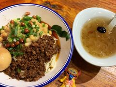 -车沾巷·重庆老味豌杂面