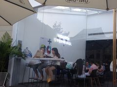 -UNI UNI(环亚凯瑟琳店)