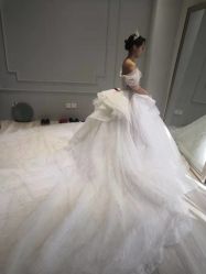 -深白婚纱艺术馆(王府壹号店)