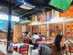 -马路牙子烧烤音乐酒馆(望京店)