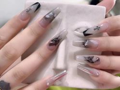 -爱纶美·美甲美睫半永久