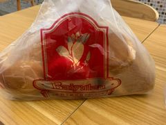 -白玉兰食品甜凤店(合生汇店)