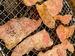 葱盐黑猪猪颈肉-久苑烧肉(世界城广场店)