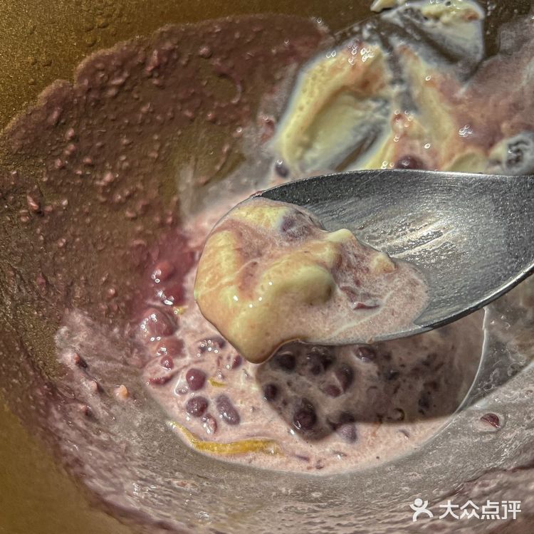 天了噜‼️厦门也有糯叽叽烤年糕红豆沙啦🫕