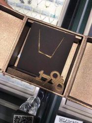 -周大福CHOW TAI FOOK(浦东八佰伴店)