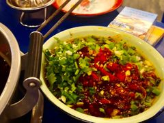冒脑花-马路边边串串香(大成路店)