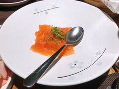 三文鱼温泉蛋配鱼子-Solo(衡山路店)