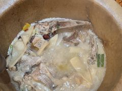 -滇香肴·云南菜蒸汽石锅鱼(云南北路店)