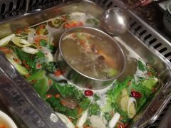 -乡土黄·鲜牛肉火锅·小龙虾(兴业街店)