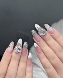 -初瞳专营美睫美甲