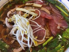 -镇南锅盖面馆(解放路店)