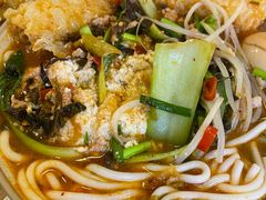 -粉八·云南米线·建水烧烤(常熟路店)